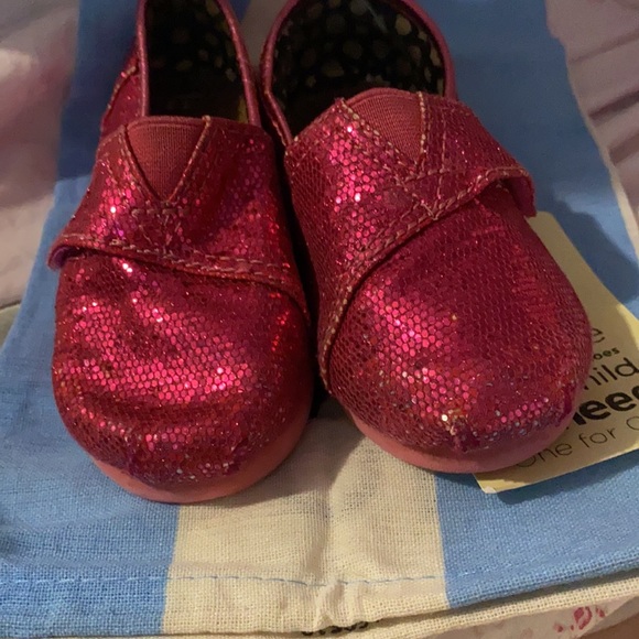 Pink sparkle toms - Picture 6 of 7